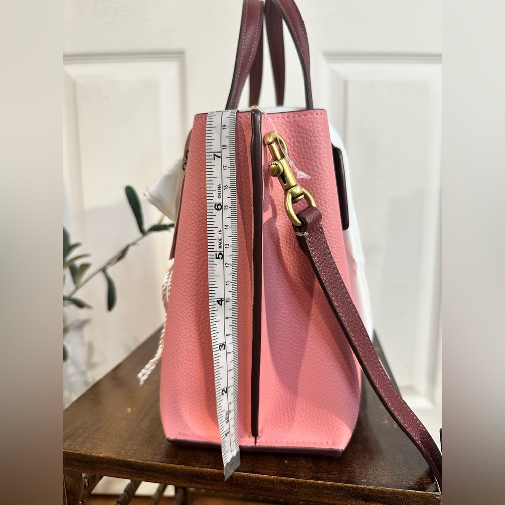 Coach Willow tote 24 colorblock pink purple crossbody convertible - Picture 16 of 16